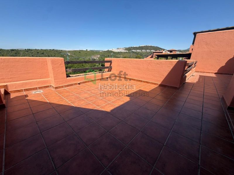 Foto af023988-b343-43e9-84e0-f9aa0226c253. Àtic amb aparcament a Casares golf - Casares del sol Casares