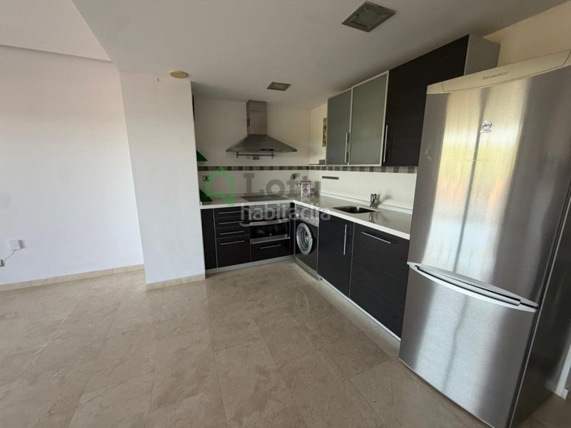 Foto 824e0627-7e00-4557-8e28-326e9e0eb8c0. Apartament amb aparcament a Casares golf - Casares del sol Casares