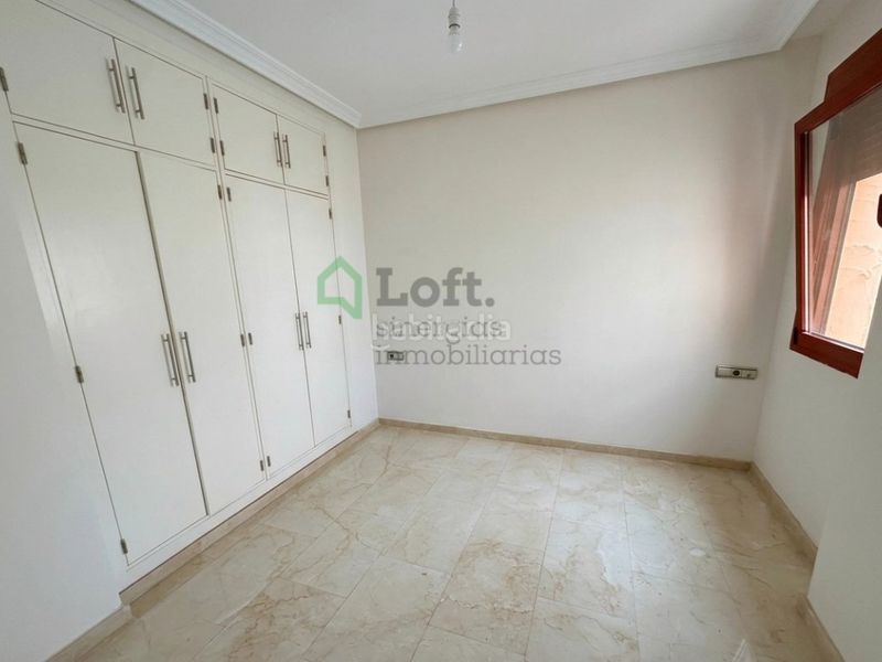 Foto e50c2a8a-feac-46ad-9f0d-5738b4e4a1f8. Apartament amb aparcament a Casares golf - Casares del sol Casares