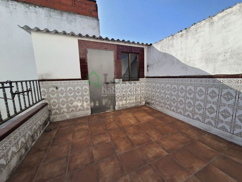 Foto 008b9266-bc22-402e-9874-ef9b74403b62. Edifici a Maria Auxiliadora - Barriada de Llera Badajoz