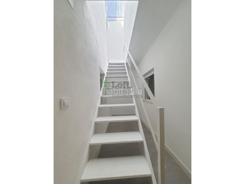 Foto a2eb7cd8-b363-4a15-8e0c-d3b20a25a5cd. Casa a Carretera de Sevilla - Los Montitos Badajoz