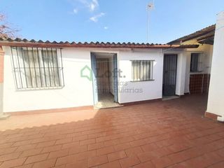 Rent House in Las Vaguadas. Casa en alquiler en corazón de jesús