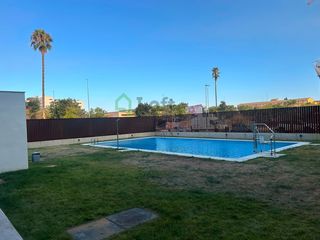 Lloguer Apartament a Avenida Elvas. Apartamento a estrenar con piscina, terraza, garaje y trastero c