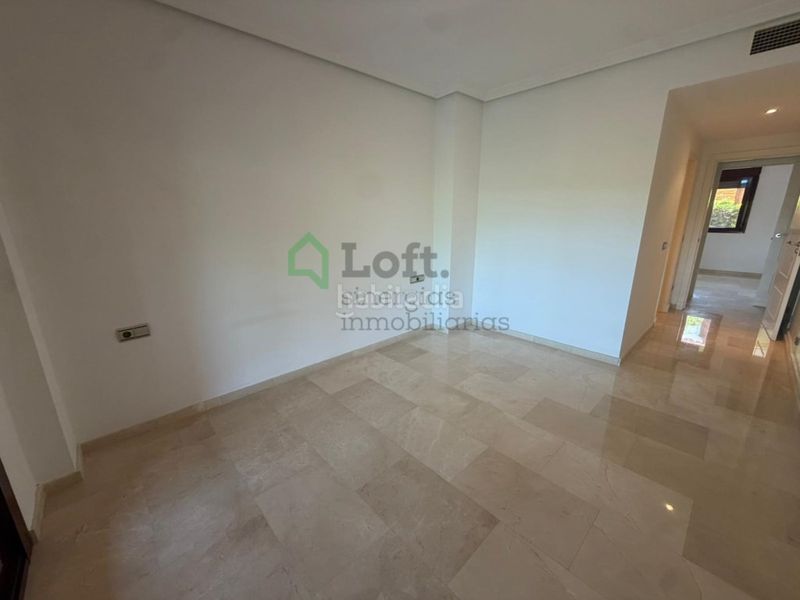 Foto 61d25393-675b-4d64-a790-e1db68cfcbbf. Apartament amb aparcament a Casares golf - Casares del sol Casares
