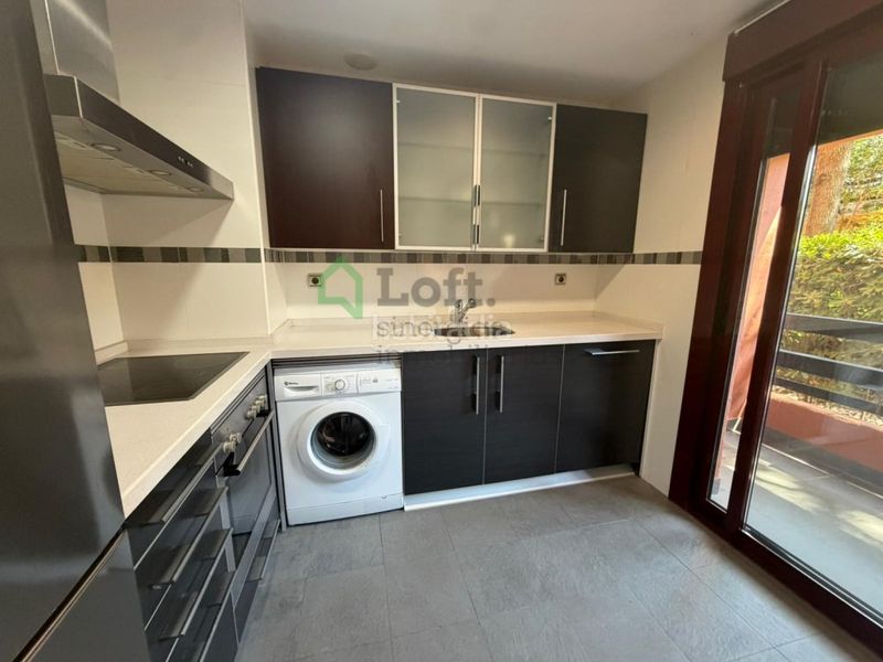 Foto 66889df0-bf8b-4f6d-b4e1-57947af93a31. Apartament amb aparcament a Casares golf - Casares del sol Casares