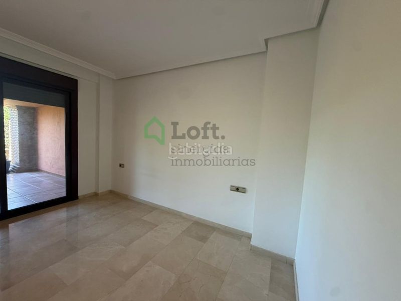 Foto c66a5146-aedf-4974-b3fa-5efa1818df50. Apartament amb aparcament a Casares golf - Casares del sol Casares