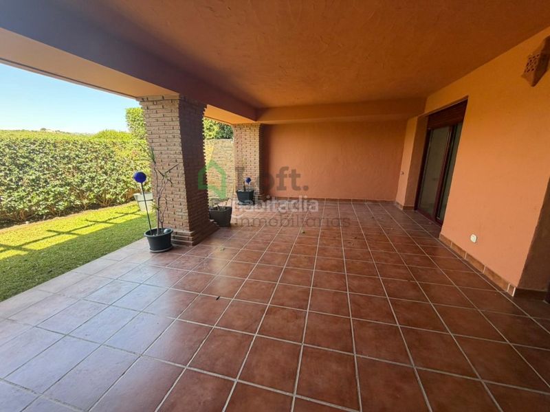 Foto cb89d8b5-917d-4c56-8490-8c1af960a9ac. Apartament amb aparcament a Casares golf - Casares del sol Casares