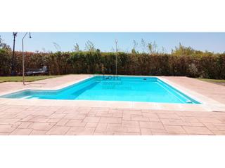Xalet  N/a. Chalet con piscina privada en urbanizacin las rozas