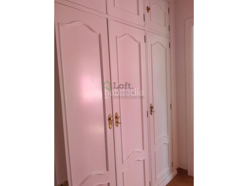 Foto 434bb9fe-2b08-430e-be90-7e30ab5b9f79. Chalet  con piscina privada en carretera de sevilla en Badajoz