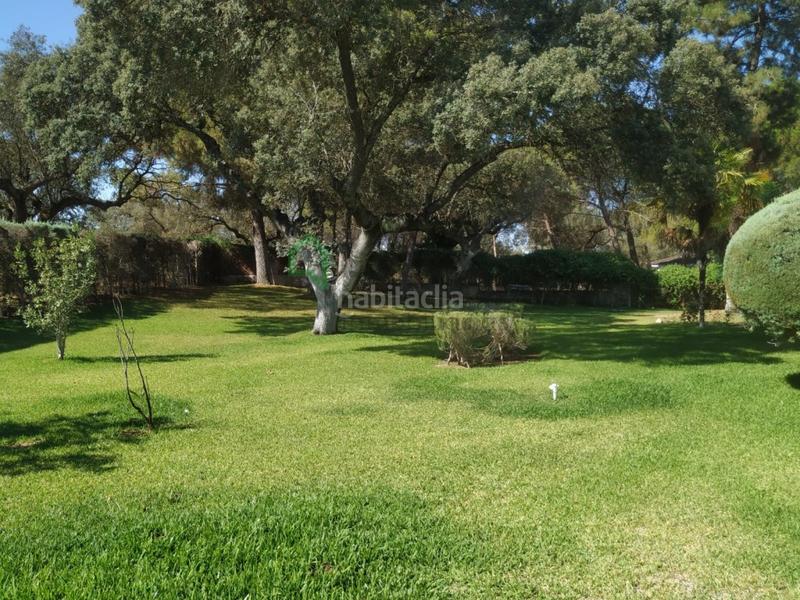 Foto 977e1f5f-748f-42f5-b795-a0d34fa87802. Chalet  con piscina privada en carretera de sevilla en Badajoz