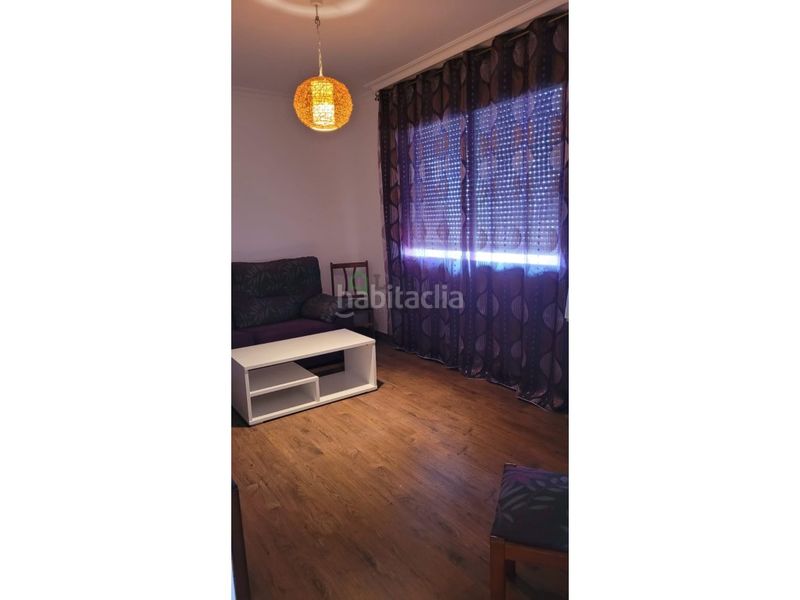 Foto 1a87b378-35f0-44d0-9ecd-ad4da6298dd2. Edifici a Maria Auxiliadora - Barriada de Llera Badajoz