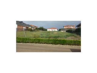 Terreny residencial  N/a. Solar en urbanización golf guadiana