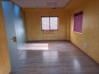 Lloguer Oficina  N/a. Oficina acondicionada en pleno centro de badajoz