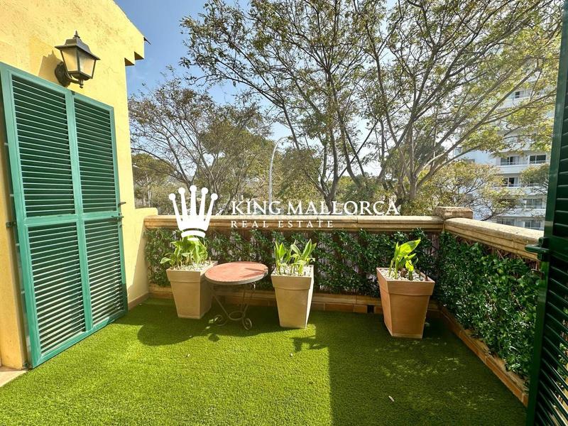Foto cc22aeb2-3540-44b9-8333-ed8d9d85875e. Lloguer casa adossada amb piscina a Palmanova Calvià
