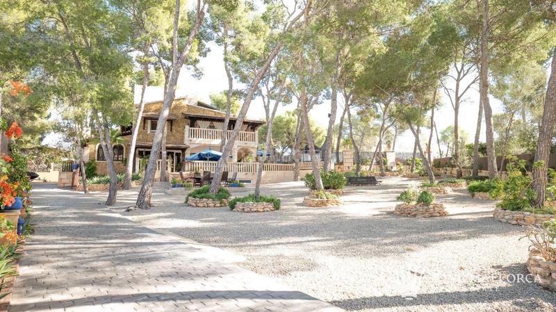 Foto e29700ca-2be5-46e8-8d6e-db200f8e85b9. Xalet amb calefacció piscina a Cala Vinyes Calvià
