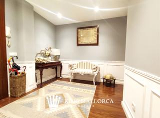 Flat in Gabriel roca 16. Estupendo piso en el paseo maritimo, de 3 dormitorios, 3 baños y