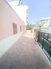 Apartament a Es Rafal Vell. Palma , es rafal  planta baja , 4 dormitorios, 2 baños , cocina