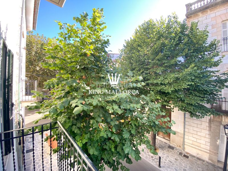 Foto a19fe6e3-0501-439a-b38d-3de0af135ac3. Casa amb calefacció aparcament a Sóller