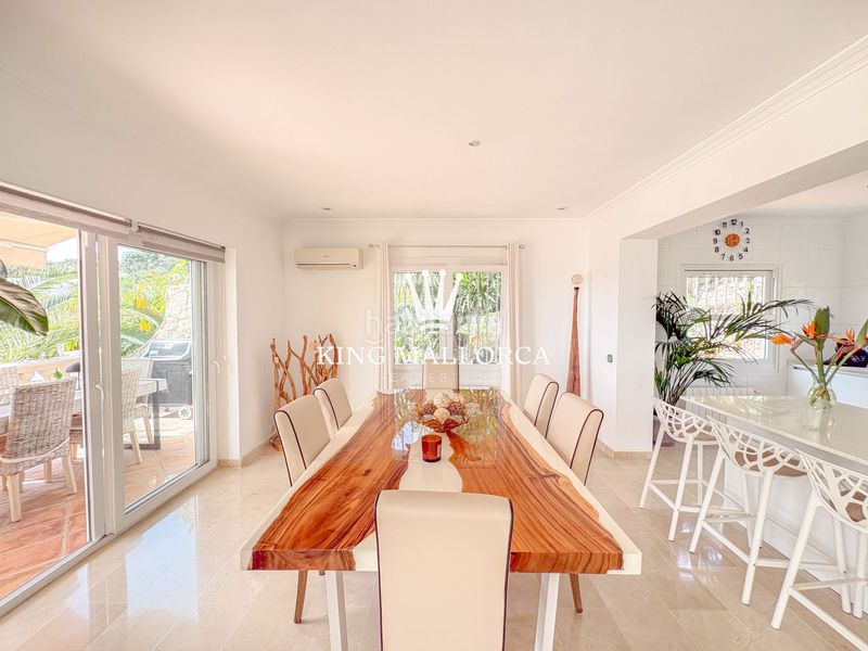 Foto 677bed4d-e48b-4849-b39e-887ce32b9afd. Xalet amb calefacció aparcament piscina a Costa d´en Blanes Calvià