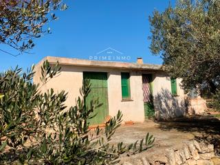 Finca rústica a Perelló (El). En el perelló