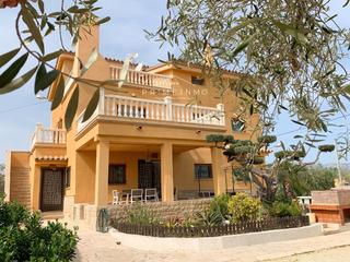 Chalet in Ampolla (L´). En camarles