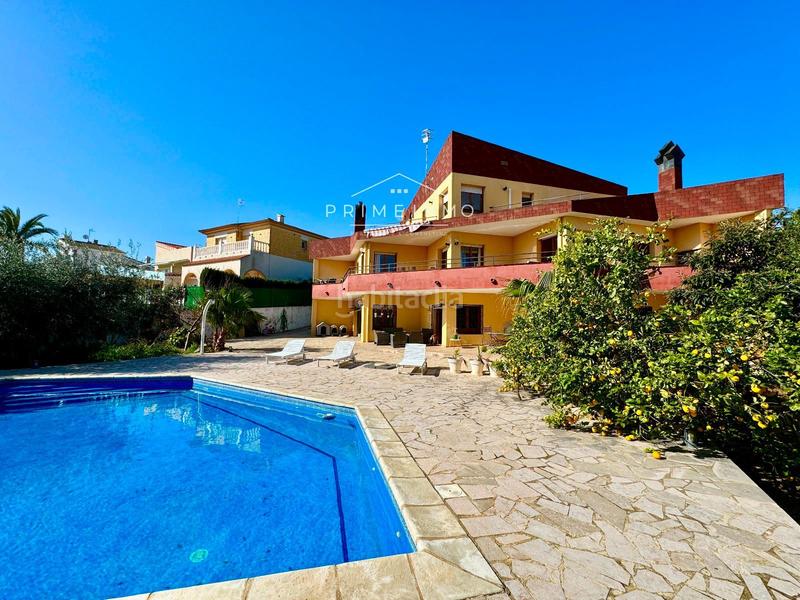 Foto 6cbb7088-4caf-40d0-ac8f-3770f0332316. Chalet en lampolla en Ampolla (L´)
