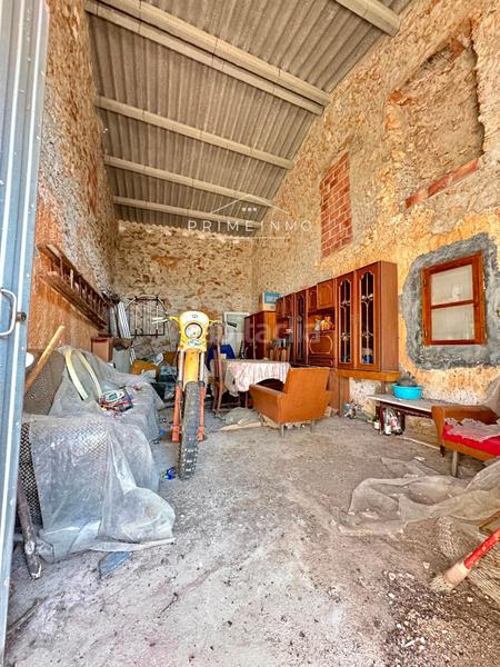 Foto c1c502f5-ba0c-426e-a409-d97f955dd1a4. Masia a Perelló (El)