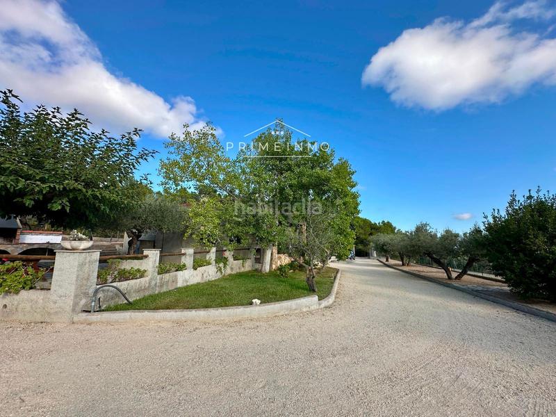 Foto a197b4b0-50e3-4d6a-ab5d-304c68b150a9. Masia amb aparcament piscina a Perelló (El)