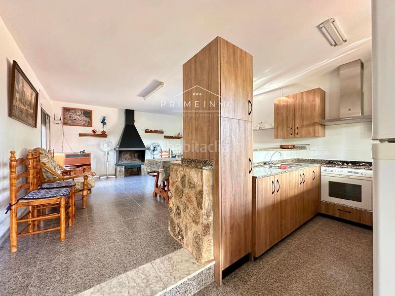 Foto d1873e9a-38a3-441d-8a44-66a9fd02beee. Masia amb aparcament piscina a Perelló (El)