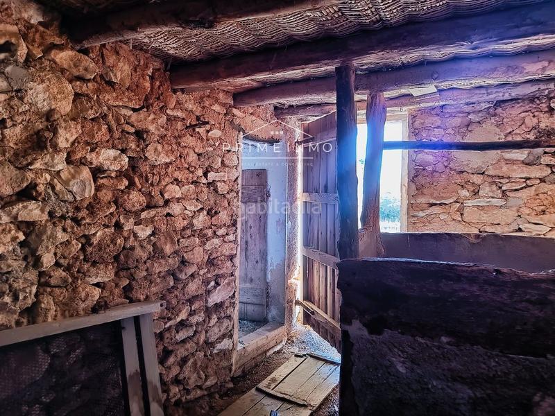 Foto d85c5113-4bcb-4208-bfc9-731f51bb8295. Masia a Perelló (El)