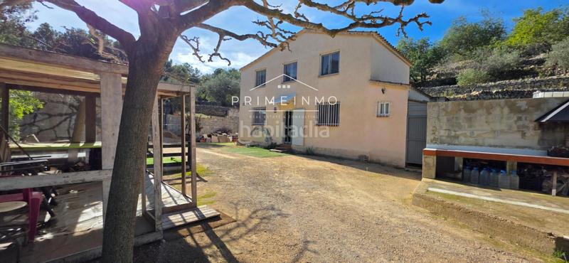 Foto f8959c23-cbb7-499a-90b7-102124830a84. Masia amb calefacció a Perelló (El)