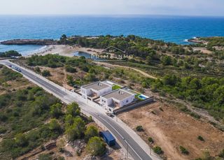Chalet en Sant Jordi D�Alfama. En lametlla de mar