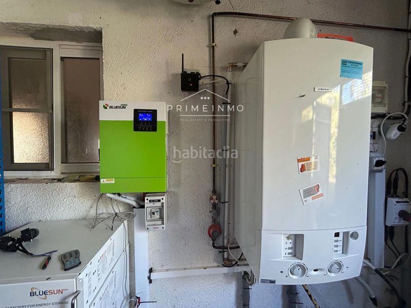 Foto c574d827-7876-4223-b392-00b5805b3538. Masia amb piscina a Ampolla (L´)