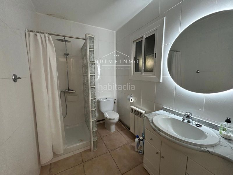 Foto c8f57c62-3790-4a15-92a6-61f2acbe4956. Masia amb piscina a Ampolla (L´)