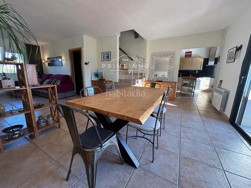 Foto cefa48db-a743-4553-ac18-b4f1dff880fe. Masia amb piscina a Ampolla (L´)