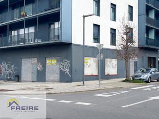 Lloguer Local Comercial a Bueu. Alquiler de local en el centro de bueu pontevedra