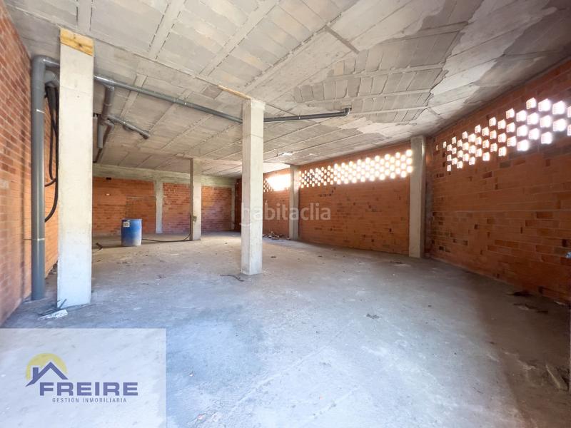 Foto ef429089-43f1-478c-92d2-7ea41e7201d4. Local commercial dans Bueu