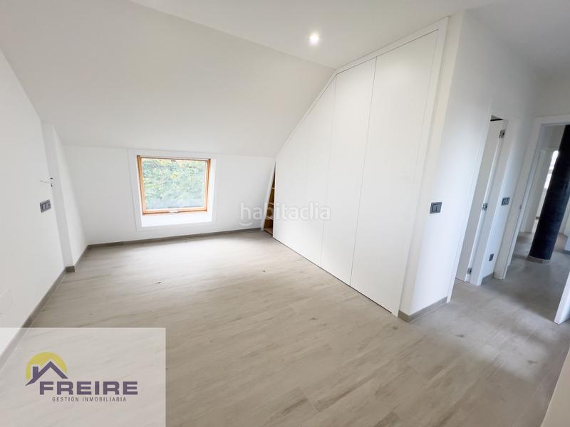 Foto 31ca3ce2-4dbf-4dee-89c9-dcb1bb521651. Casa con riscaldamento in Marín