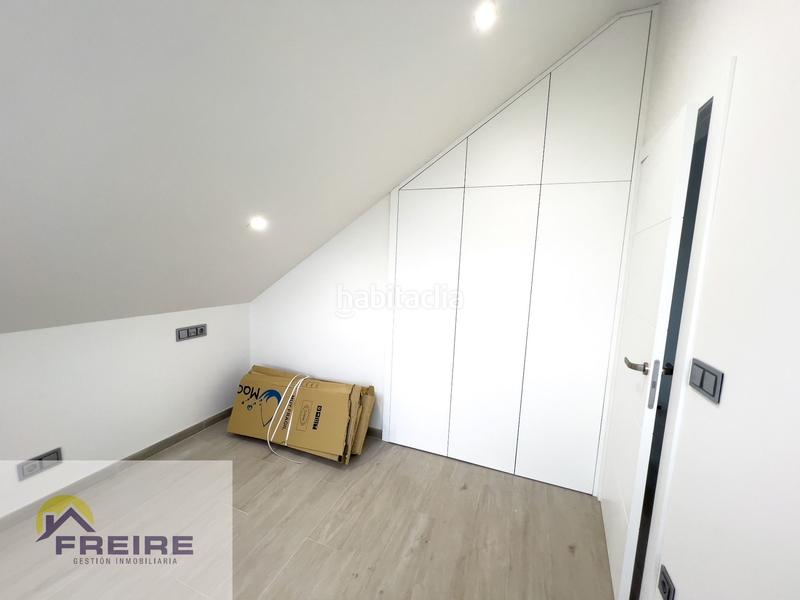 Foto 73467cd4-5632-40a8-95f1-a0f1ee586c94. Casa con riscaldamento in Marín