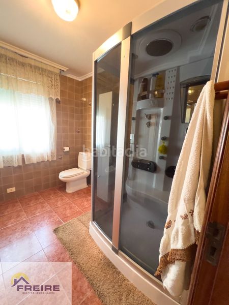 Foto a8fd3c98-9cb9-45e2-b555-1849083a3cf4. Casa amb calefacció a Bueu