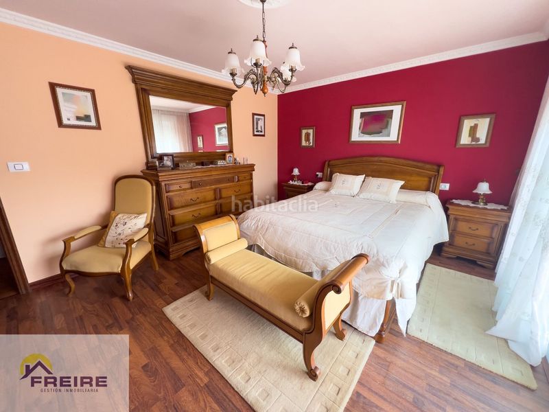 Foto b05b287a-bf32-437b-9a37-16d93e3ca1ed. Casa amb calefacció a Bueu