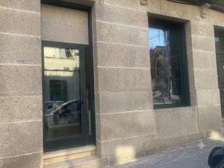 Rent Business premise in Bueu. Alquiler de local comercial en el centro de bueu pontevedra