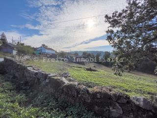 Casa a Bueu. Finca con casa antigua y hórreo en bueu pontevedra