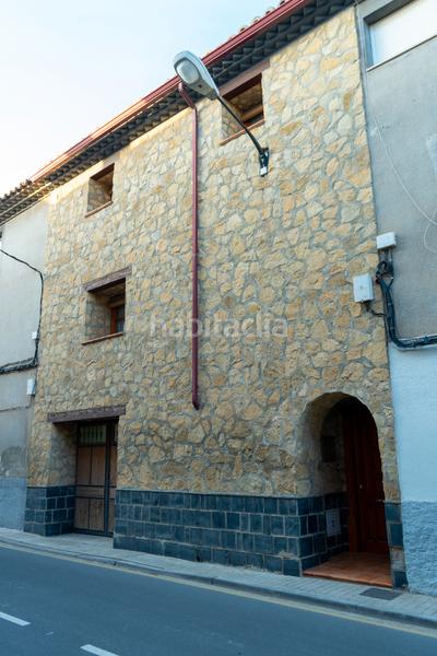 Foto ce7d351a-65c2-4c50-b438-fc33b4d72359. Casa con riscaldamento parcheggio in Monzalbarba Zaragoza