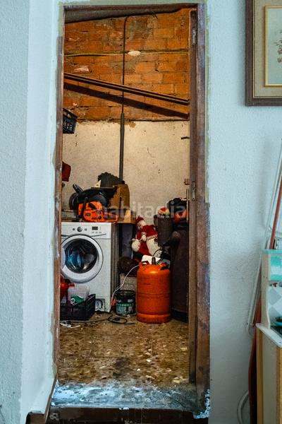 Foto 2a54aa93-511b-41de-bafe-93419f75a84b. Casa amb calefacció aparcament a Valdefierro Zaragoza