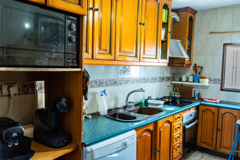 Foto 39424593-9655-400e-9a52-aa14099087f1. Casa amb calefacció aparcament a Valdefierro Zaragoza