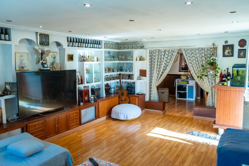 Foto c98be8a2-1575-4434-9eee-eb27bb9b66be. Casa amb calefacció aparcament a Valdefierro Zaragoza