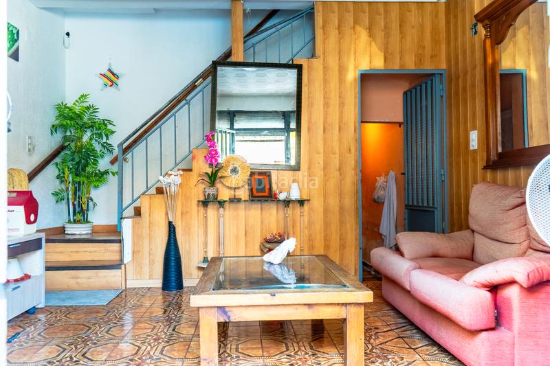 Foto edb8a32d-76b0-40f8-b65d-d274a7907e1e. Casa amb calefacció aparcament a Valdefierro Zaragoza