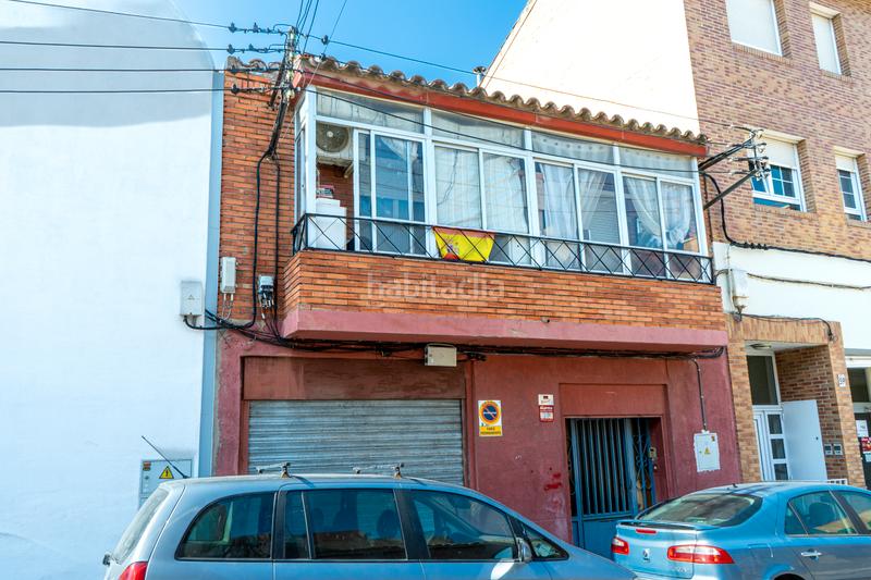 Foto f1362af9-56bf-49d4-8c99-fcad35629d6f. Casa amb calefacció aparcament a Valdefierro Zaragoza