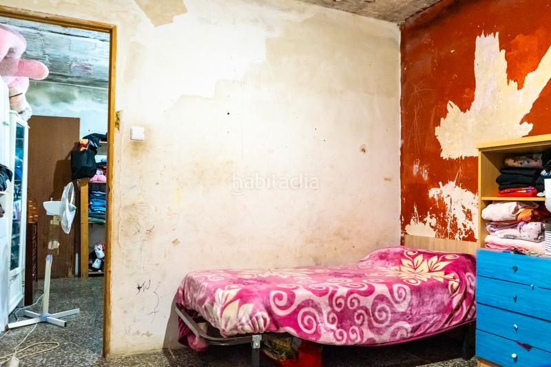 Foto f5d253fb-df8f-4b93-9a2a-bc9796e942f7. Casa amb calefacció aparcament a Valdefierro Zaragoza